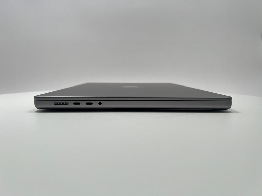 MacBook Pro (2021) 16-inch – Apple M1 Max 32-Core GPU – 64GB RAM 2TB SSD – 94% BH