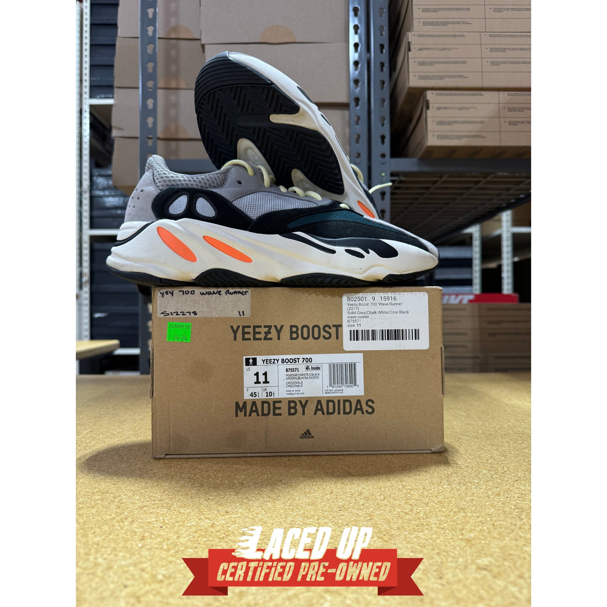 PRE OWNED Adidas Yeezy 700 "Wave Runner"