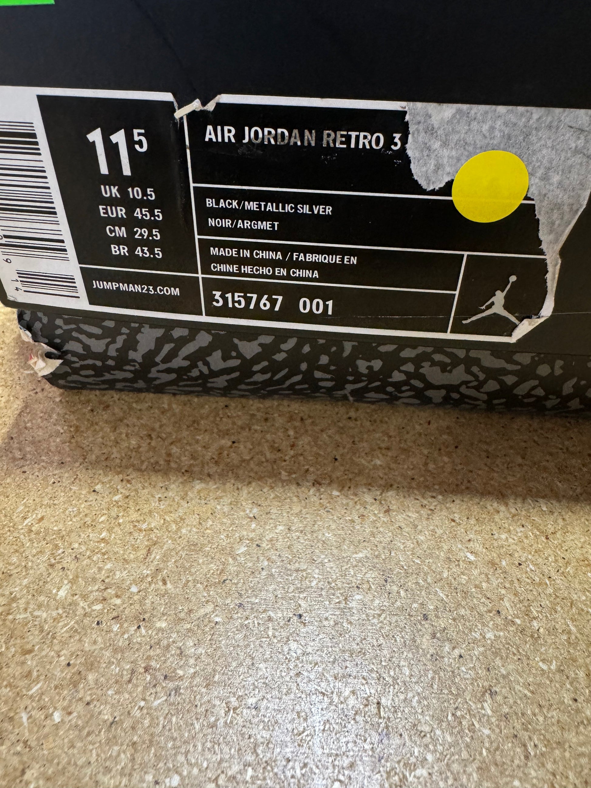 DEADSTOCK *Conditional* Air Jordan Retro 3 "Black Flip"