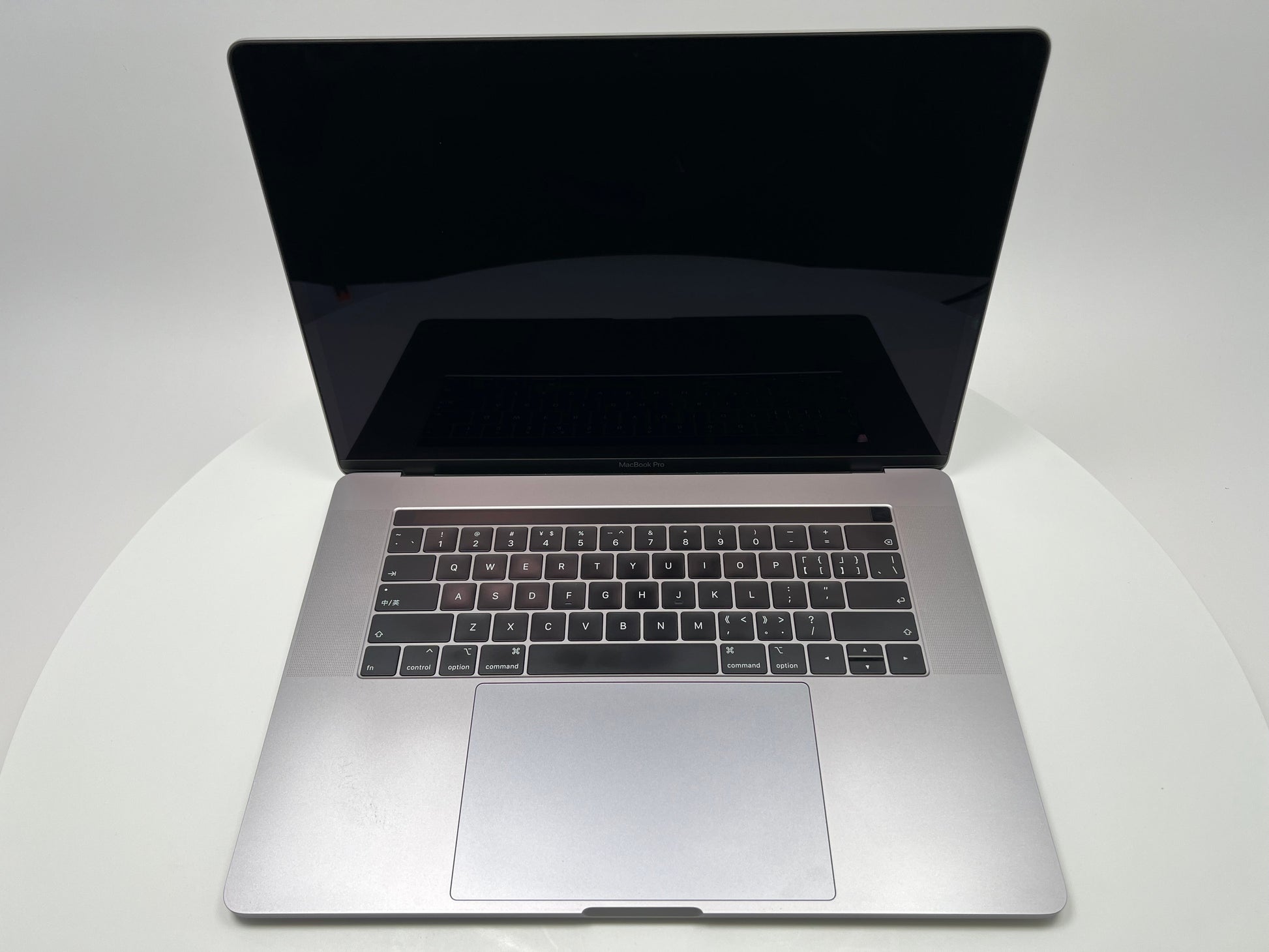 MacBook Pro (2019) 15-inch – Intel Core i9 2.3GHz • Radeon Pro 560X – 16GB RAM 512GB SSD – For Parts & Repair