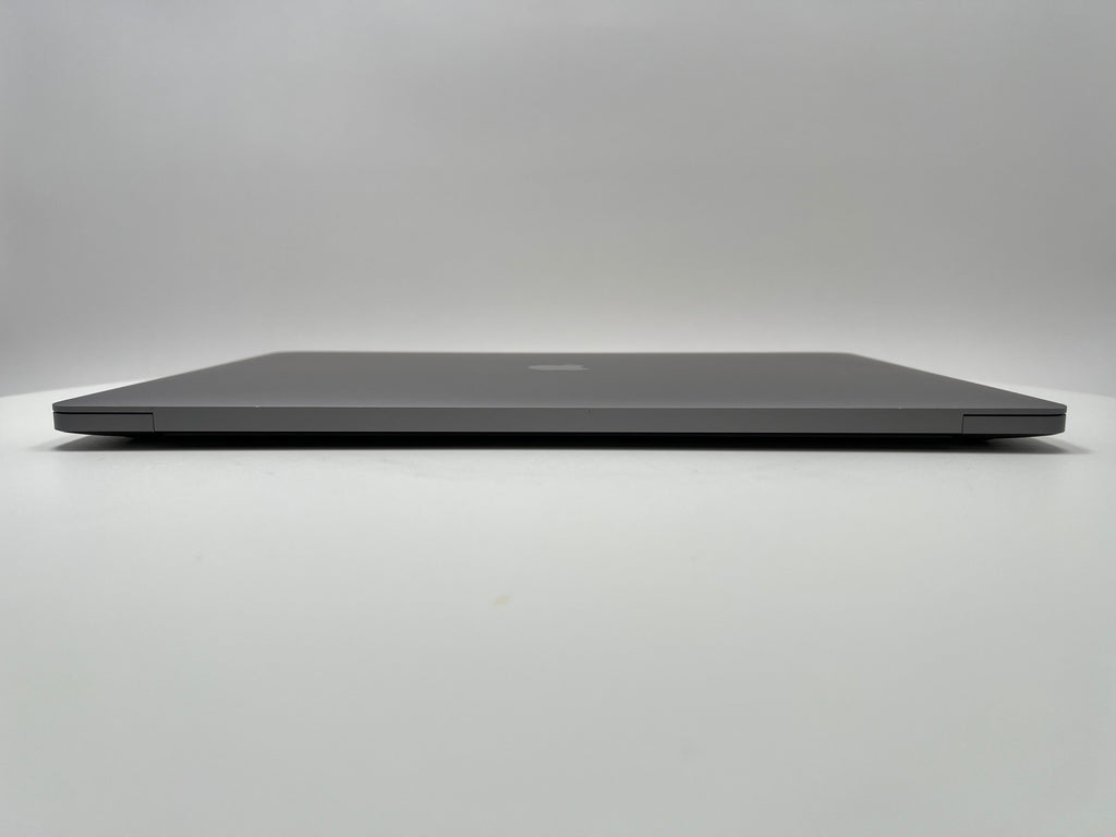 MacBook Pro (2019) 16-inch – Intel Core i9 2.4GHz • Radeon Pro 5300M – 16GB RAM 512GB SSD – Read