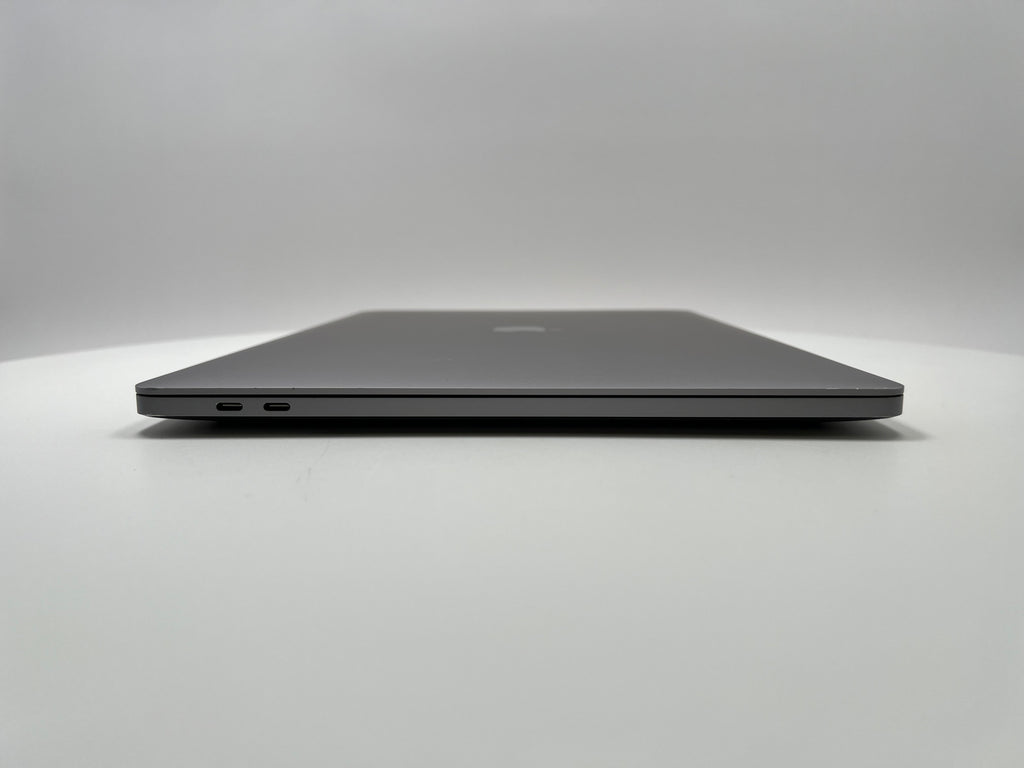 MacBook Pro (2019) 16-inch – Intel Core i9 2.4GHz • Radeon Pro 5300M – 16GB RAM 512GB SSD – Read