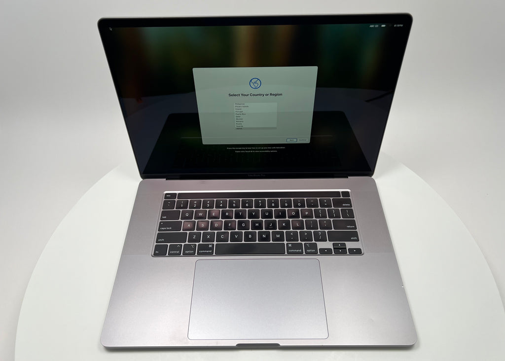 MacBook Pro (2019) 16-inch – Intel Core i7 2.6GHz • Radeon Pro 5300M – 16GB RAM 512GB SSD – Read