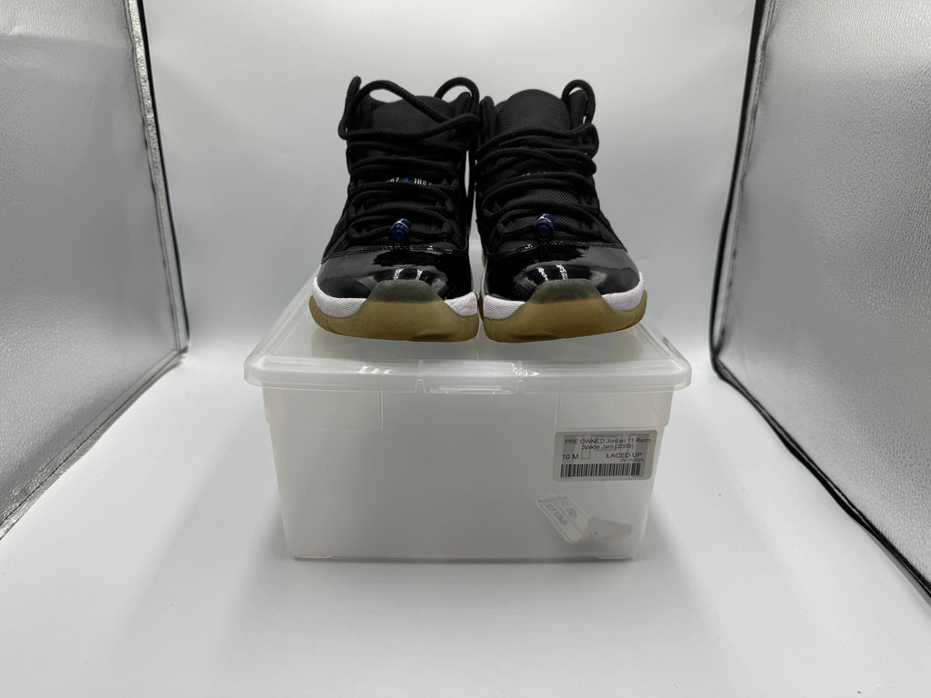 PRE OWNED Jordan 11 Retro Space Jam (2009)