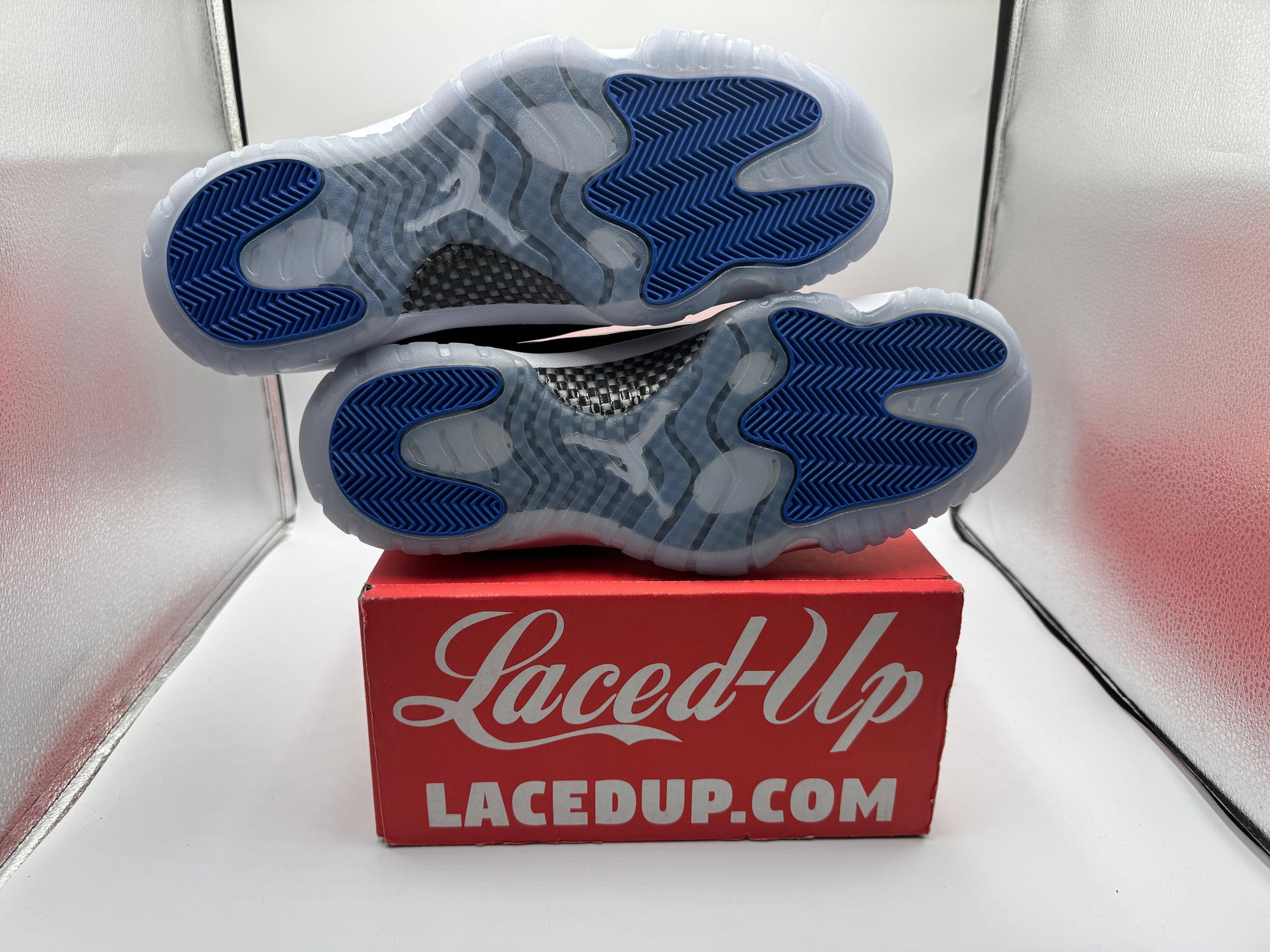 Jordan 11 Retro Low Space Jam No Box