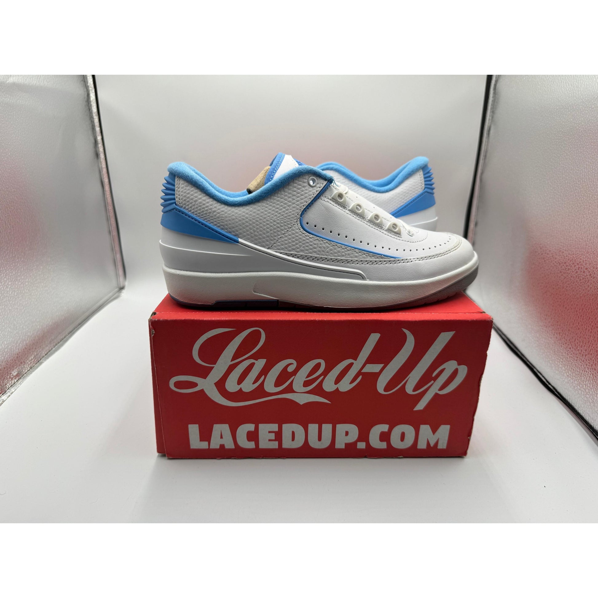Jordan 2 Retro "UNC" (GS) (NO BOX)