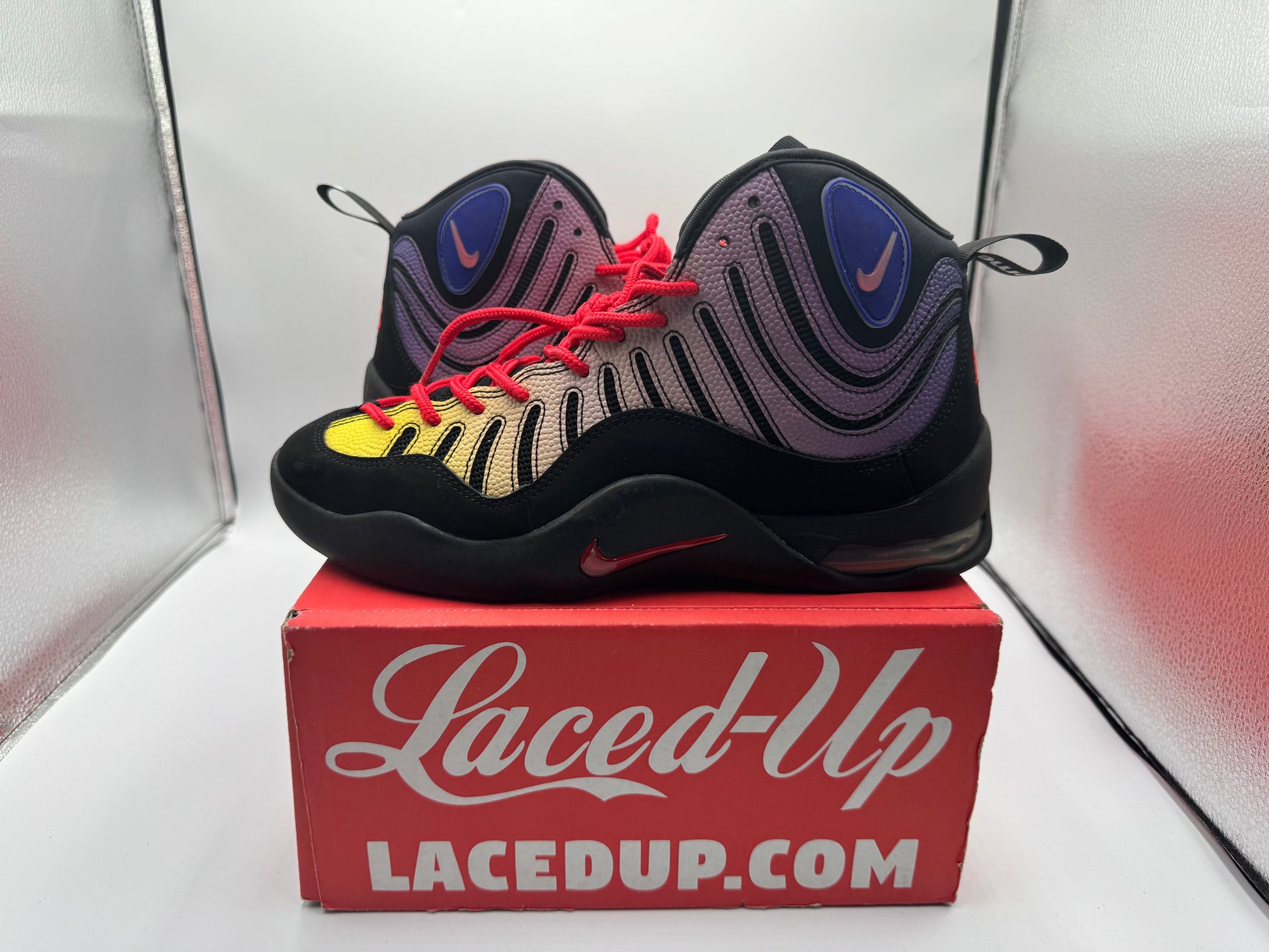 PRE OWNED Nike Air Bakin SP Supreme Black Gradient