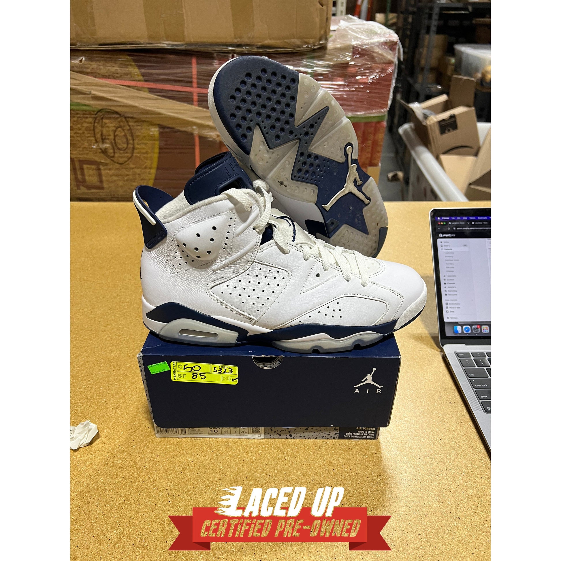 PRE OWNED Air Jordan Retro 6 "Midnight Navy"