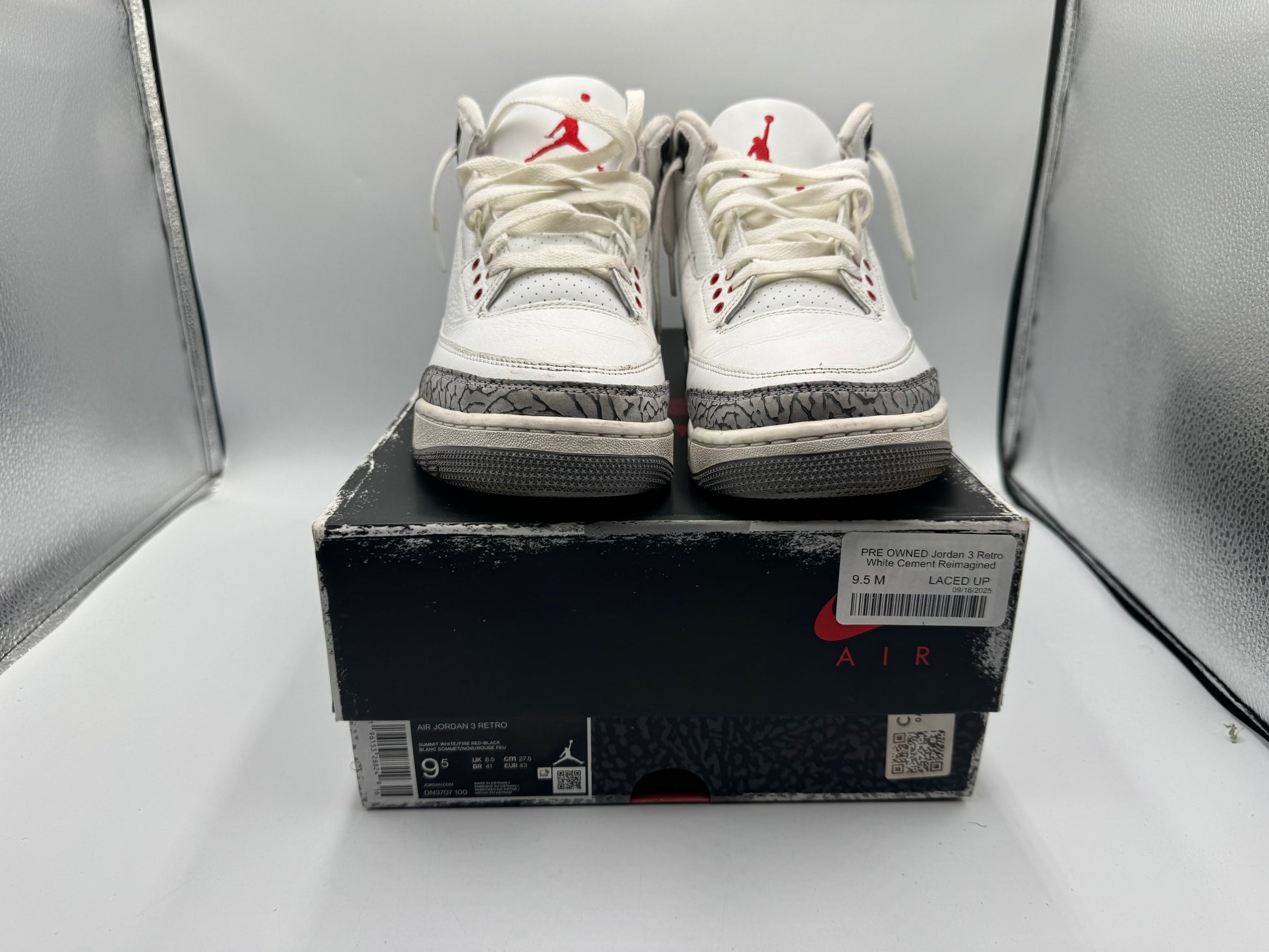 PRE OWNED Jordan 3 Retro White Cement Reimagined