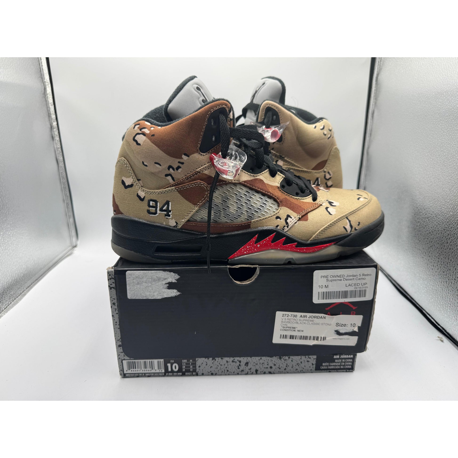 PRE OWNED Jordan 5 Retro Supreme Desert Camo