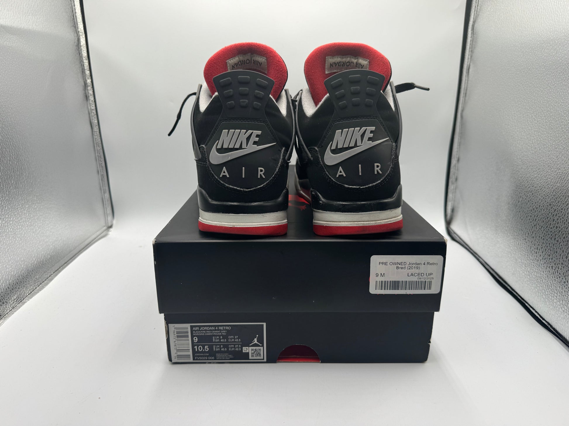 PRE OWNED Jordan 4 Retro Bred (2019)