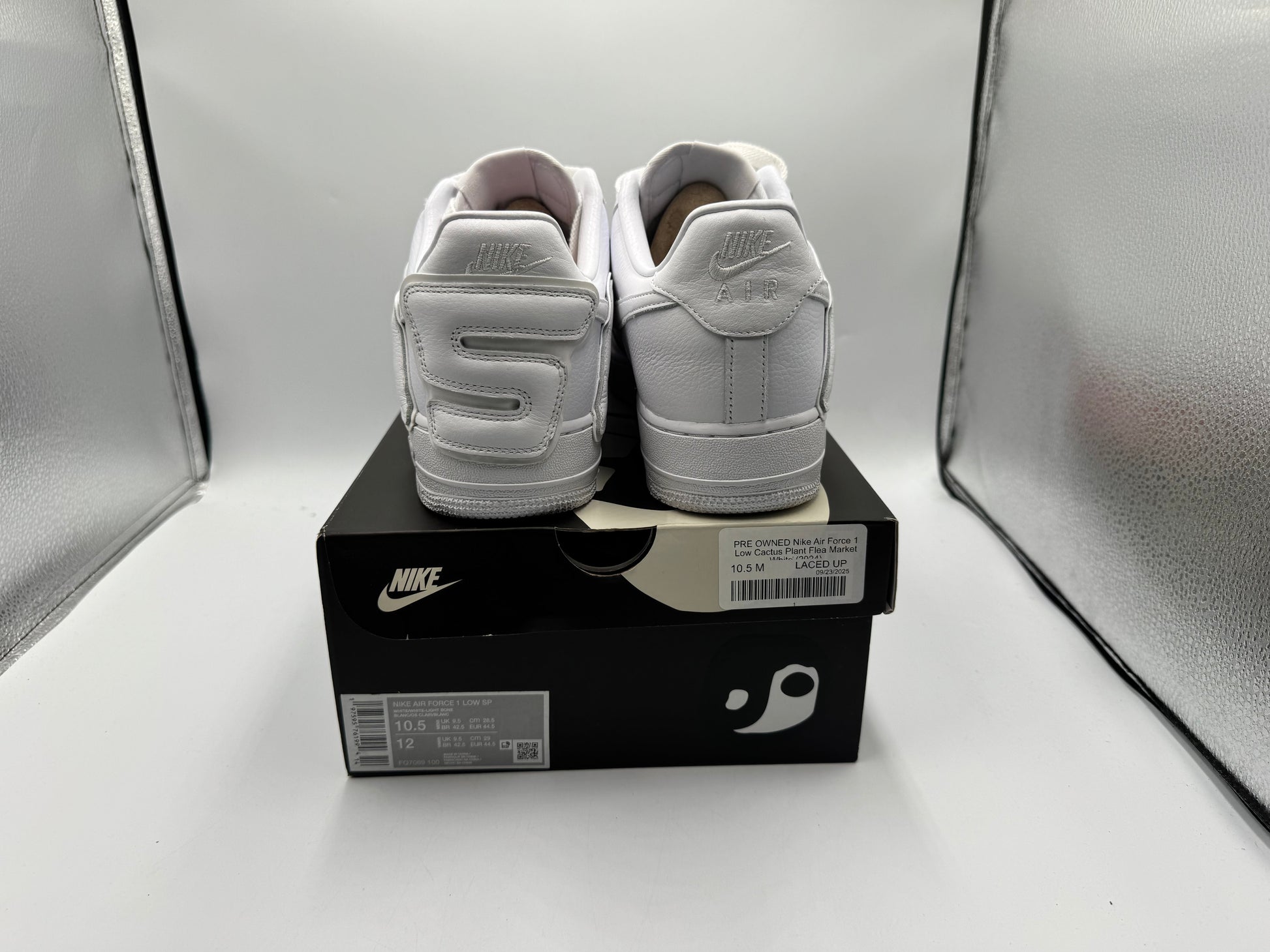 PRE OWNED Nike Air Force 1 Low Cactus Plant Flea Market White (2024)