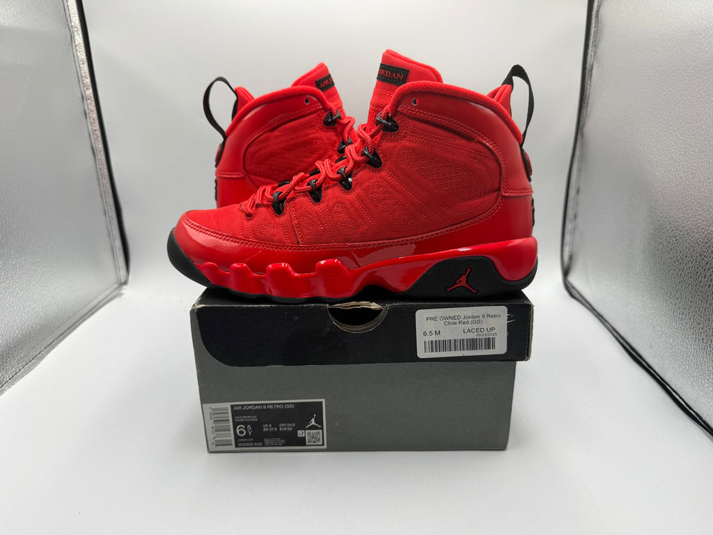 PRE OWNED Jordan 9 Retro Chile Red (GS)