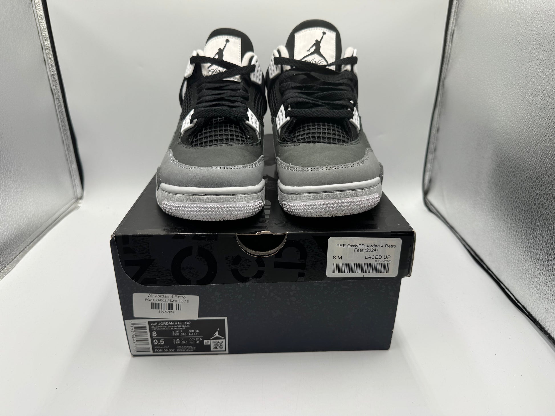 PRE OWNED Jordan 4 Retro Fear (2024)