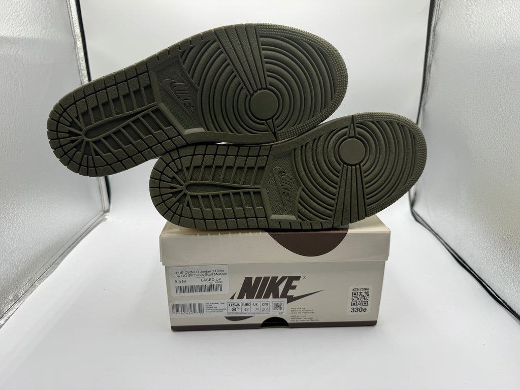 PRE OWNED Jordan 1 Retro Low OG SP Travis Scott Medium Olive