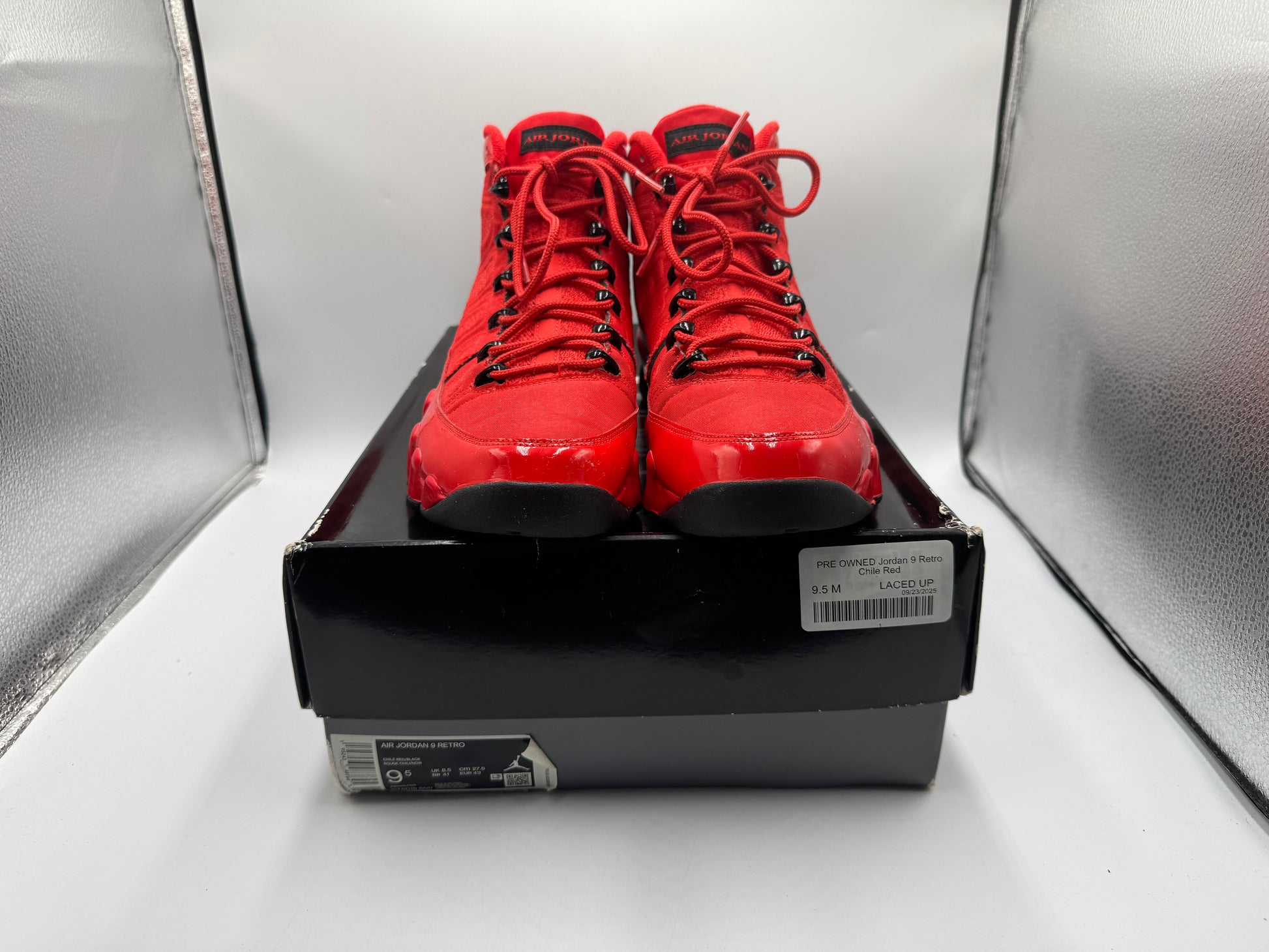 PRE OWNED Jordan 9 Retro Chile Red
