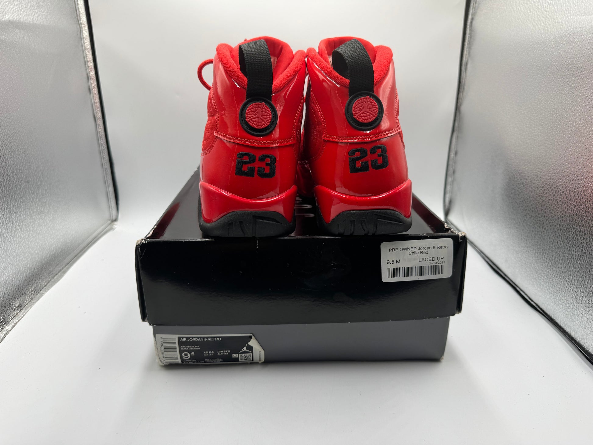 PRE OWNED Jordan 9 Retro Chile Red