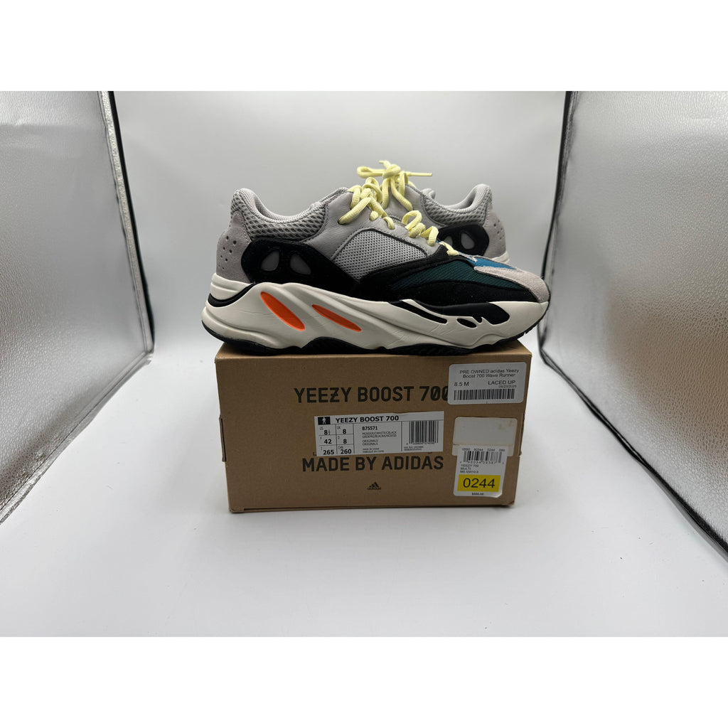 PRE OWNED adidas Yeezy Boost 700 Wave Runner