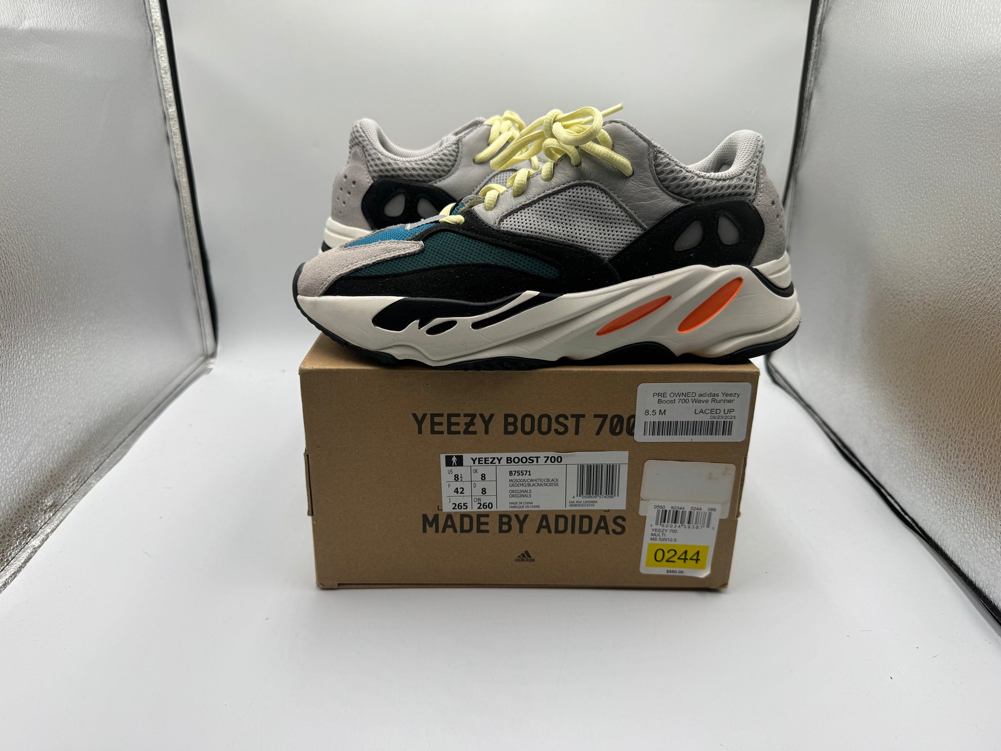 PRE OWNED adidas Yeezy Boost 700 Wave Runner