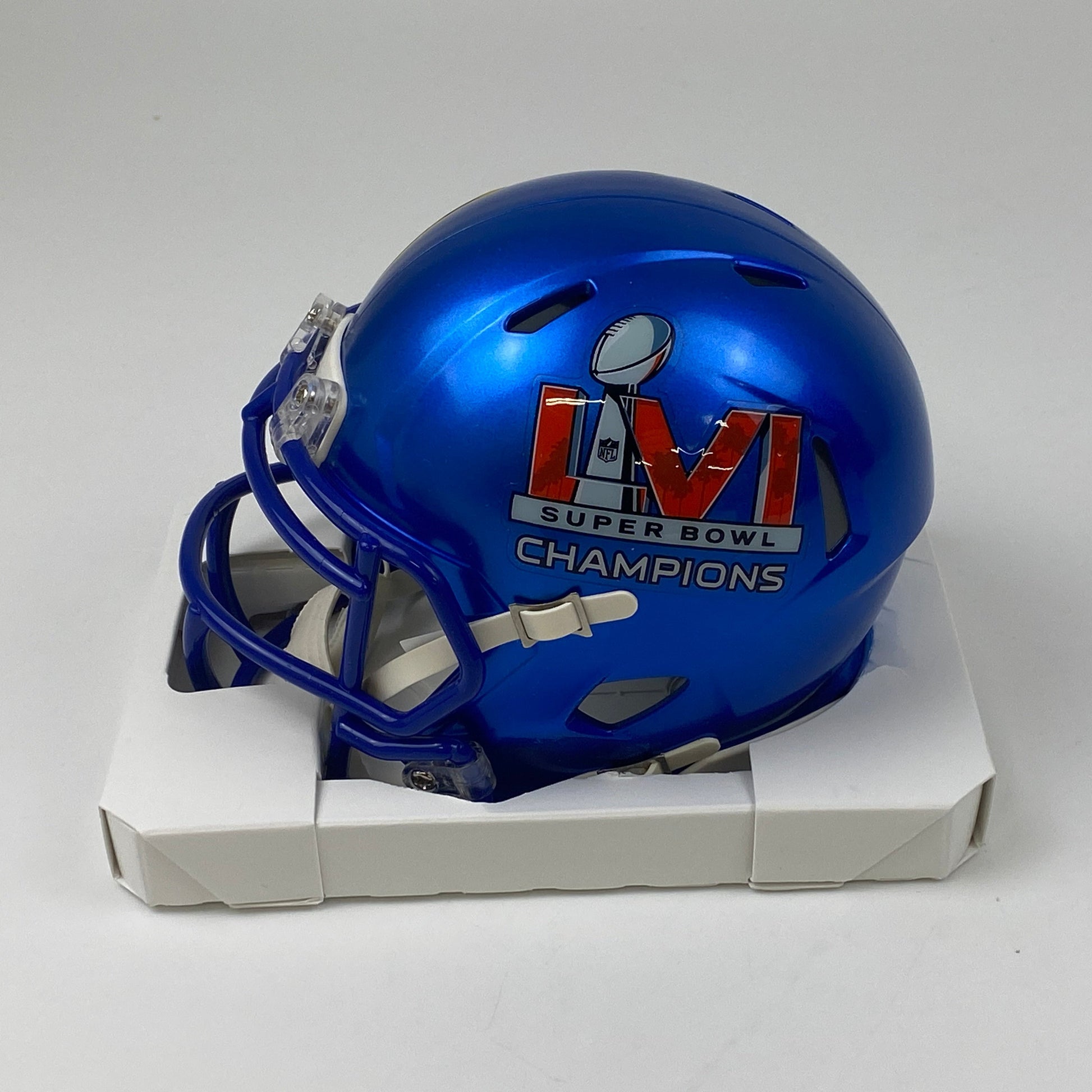 Autographed/Signed Matthew Stafford Los Angeles Rams Super Bowl LVI Champions Mini Football Helmet Fanatics COA