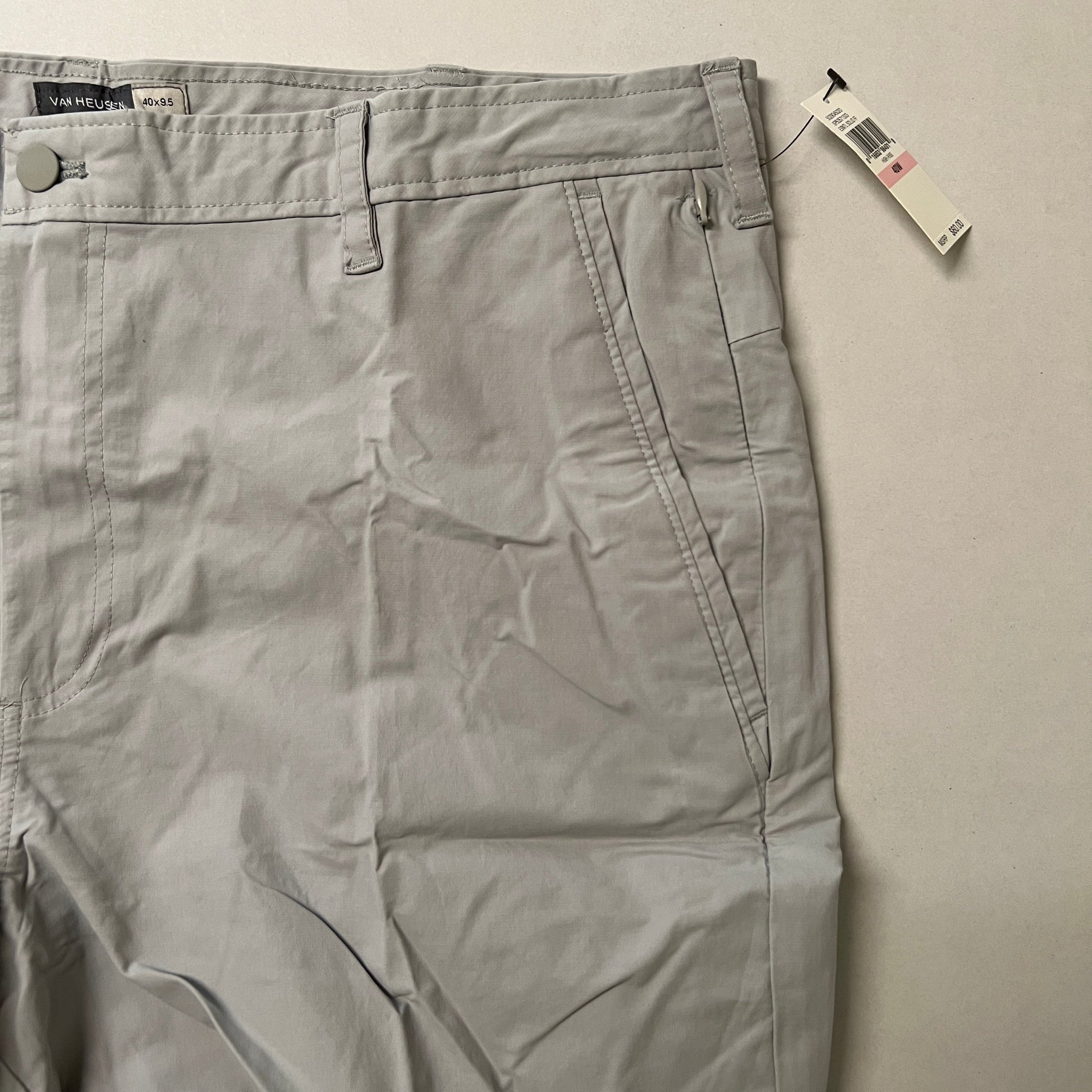 Van Heusen Men's Essential Twill Straight Fit Casual Shorts