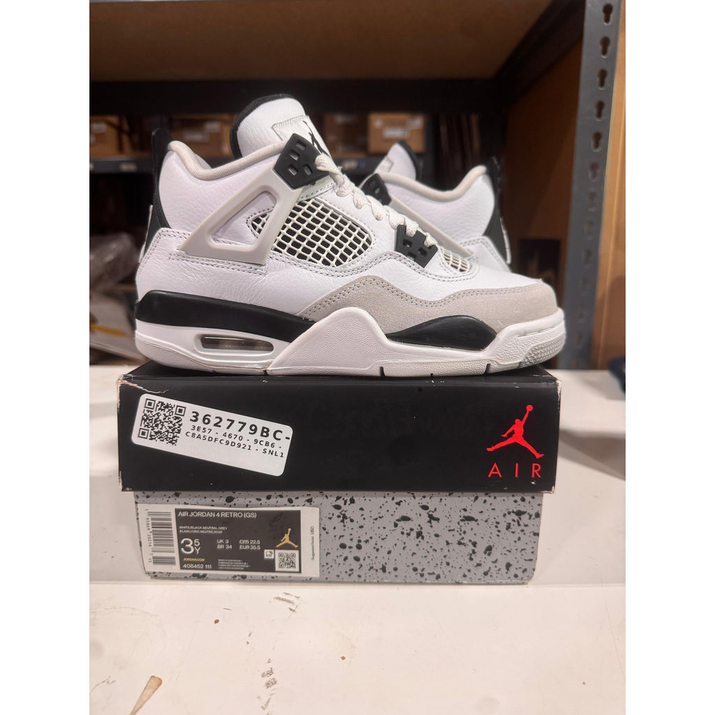 PRE OWNED Jordan 4 Retro Military Black (GS) *Conditional* *2