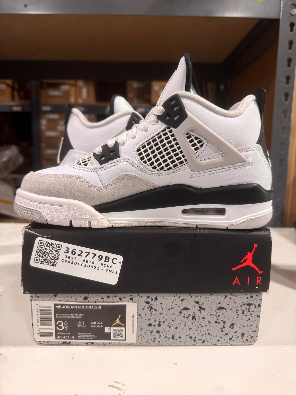 PRE OWNED Jordan 4 Retro Military Black (GS) *Conditional* *2