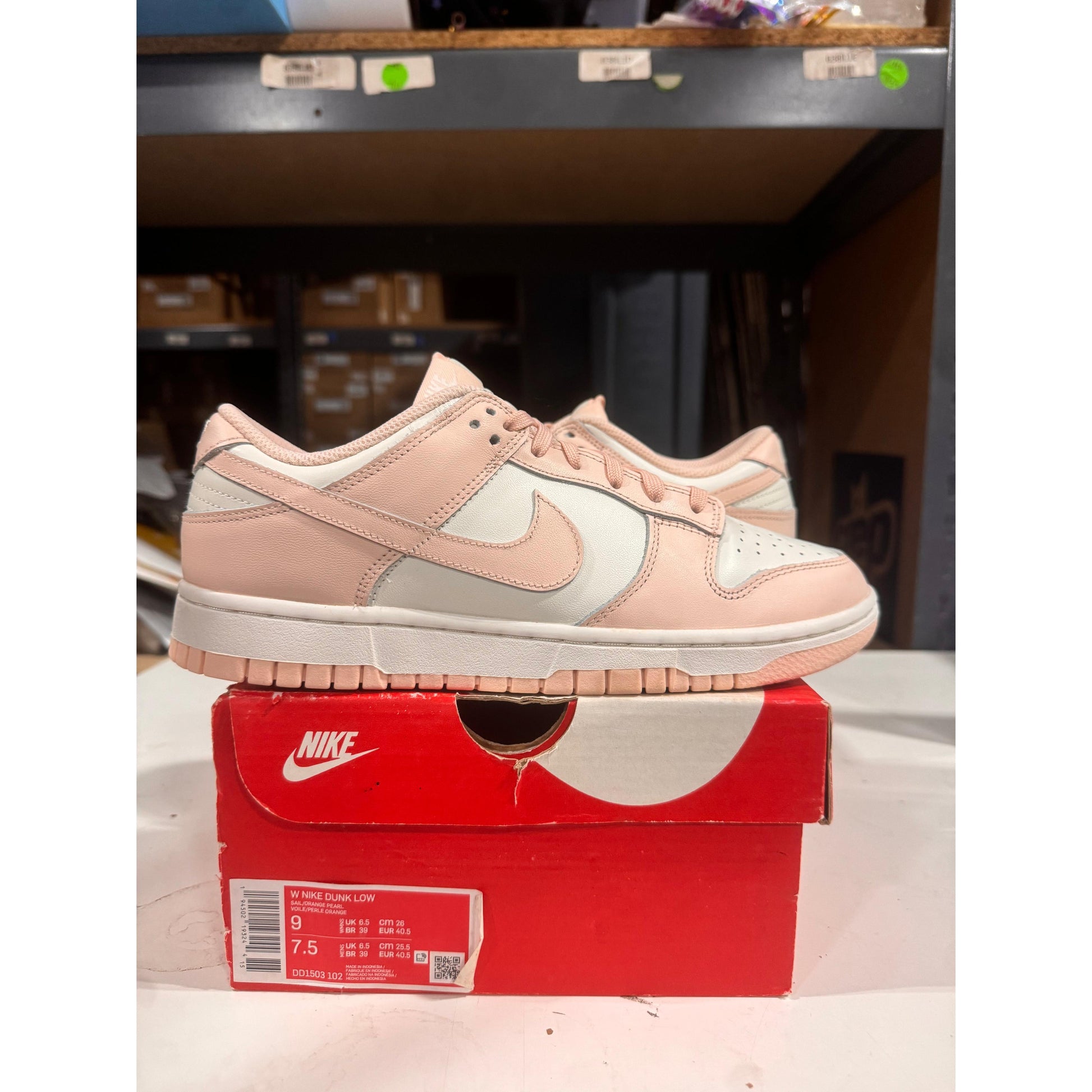 PRE OWNED Nike Dunk Low Orange Pear W *Conditional*