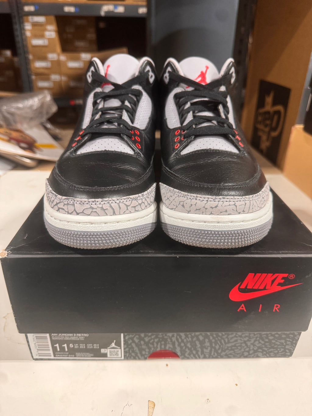 PRE OWNED Jordan 3 "Cement" 2024
