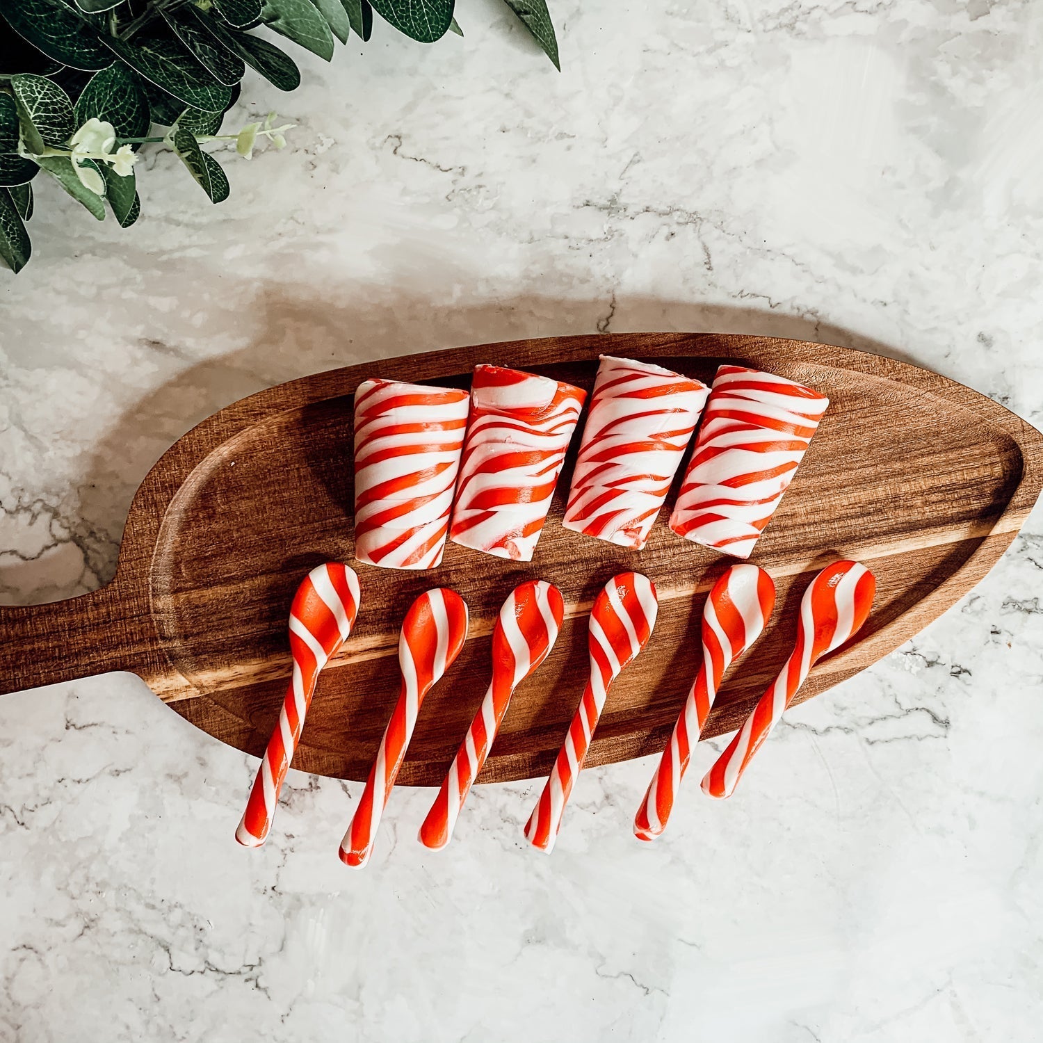 Edible Spoons 3 Flavors Peppermint Cinnamon Hot Cocoa Holiday Party Treats