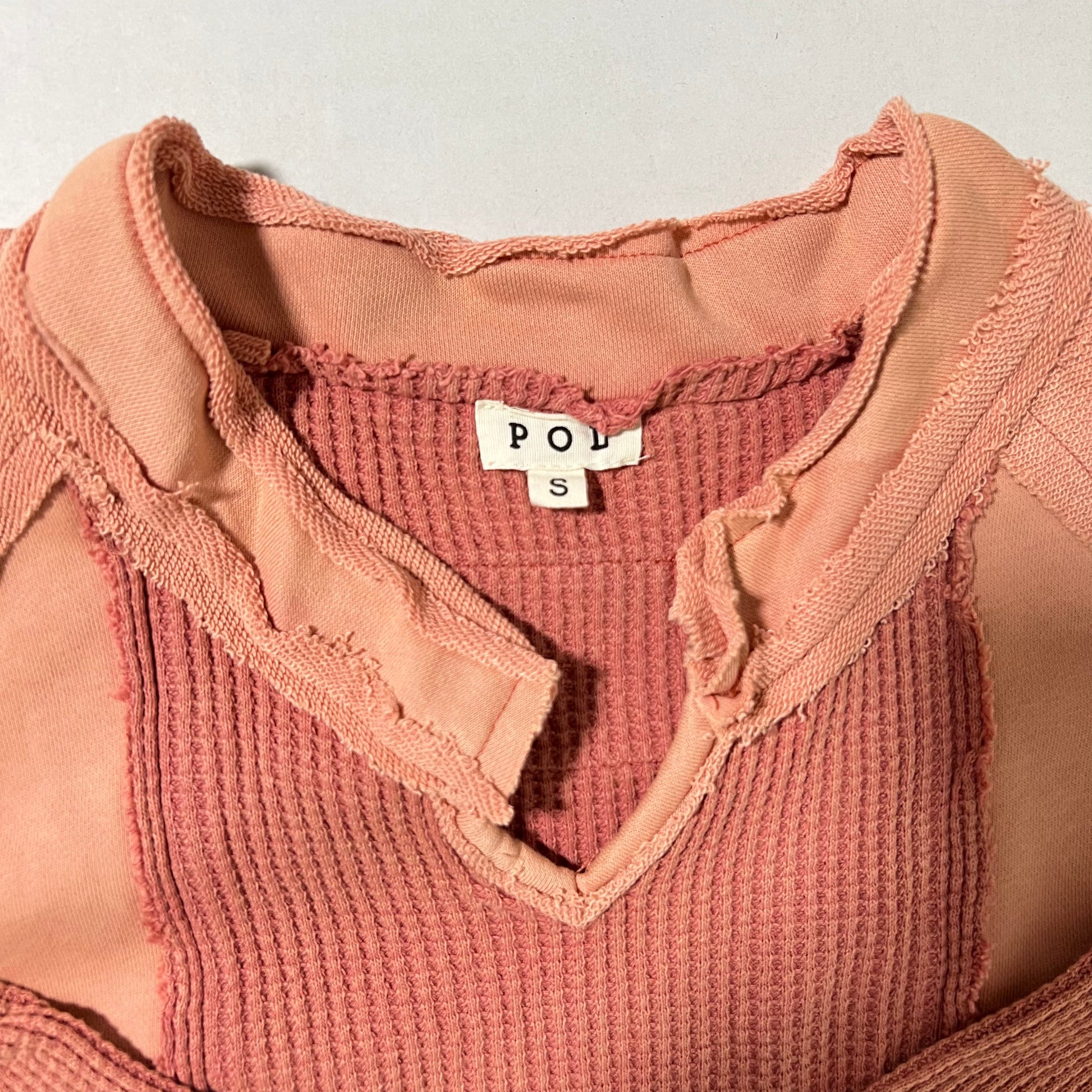 POL Women's Lisette Notched Neck Contrast Knit Top