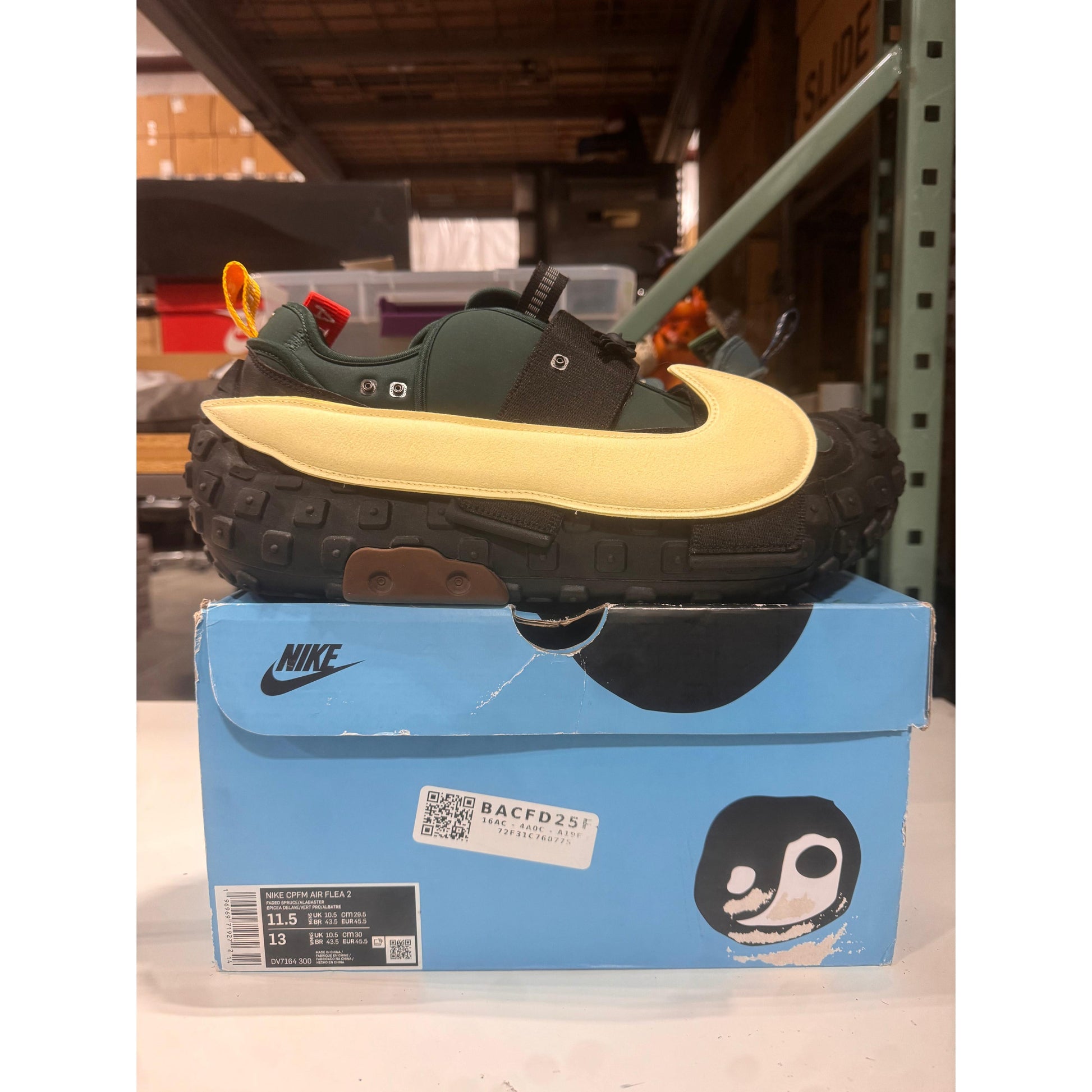 PRE OWNED Nike CPFM Air Flea 2 Cactus Plant Flea Market Faded Spruce