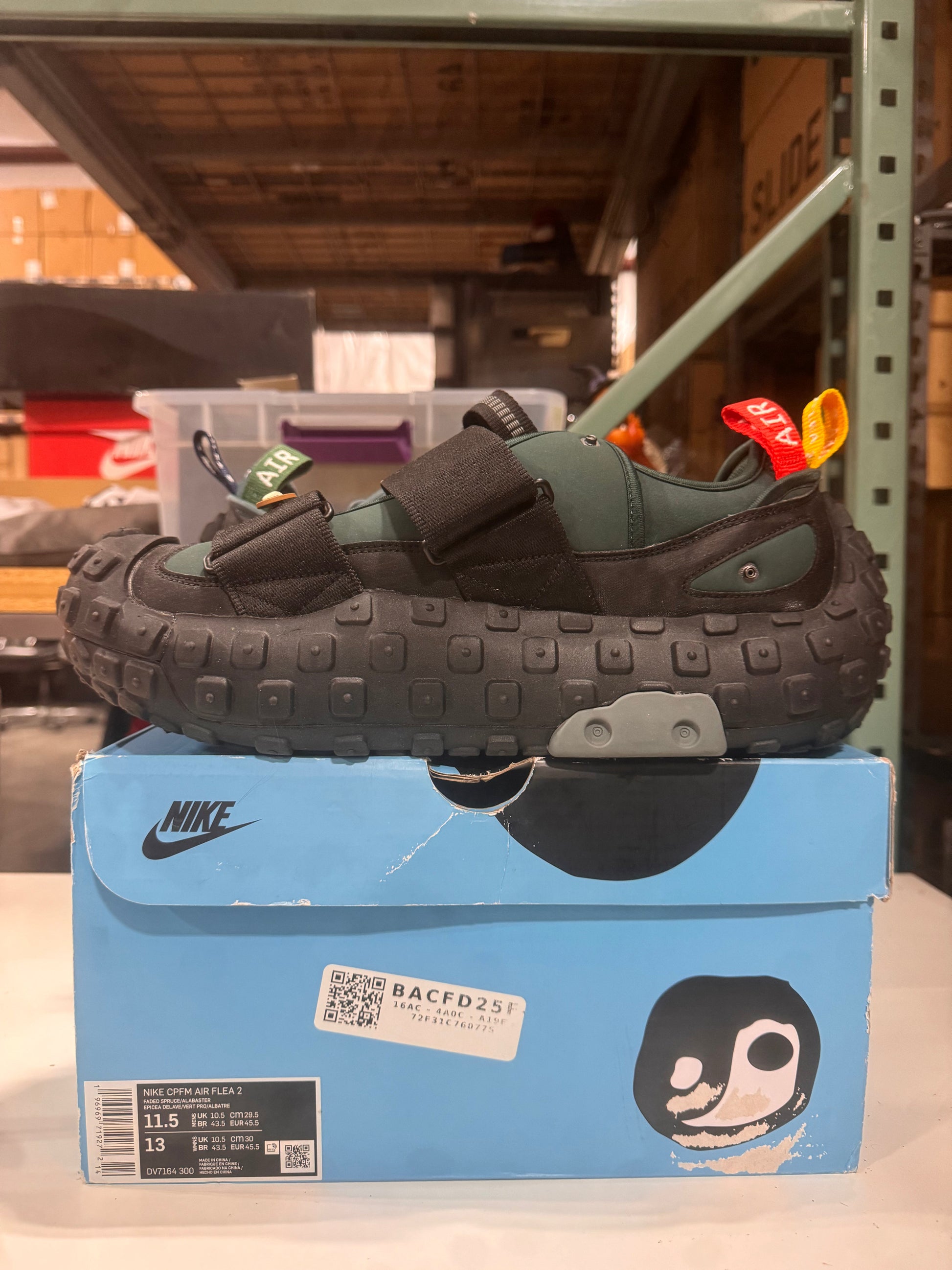 PRE OWNED Nike CPFM Air Flea 2 Cactus Plant Flea Market Faded Spruce