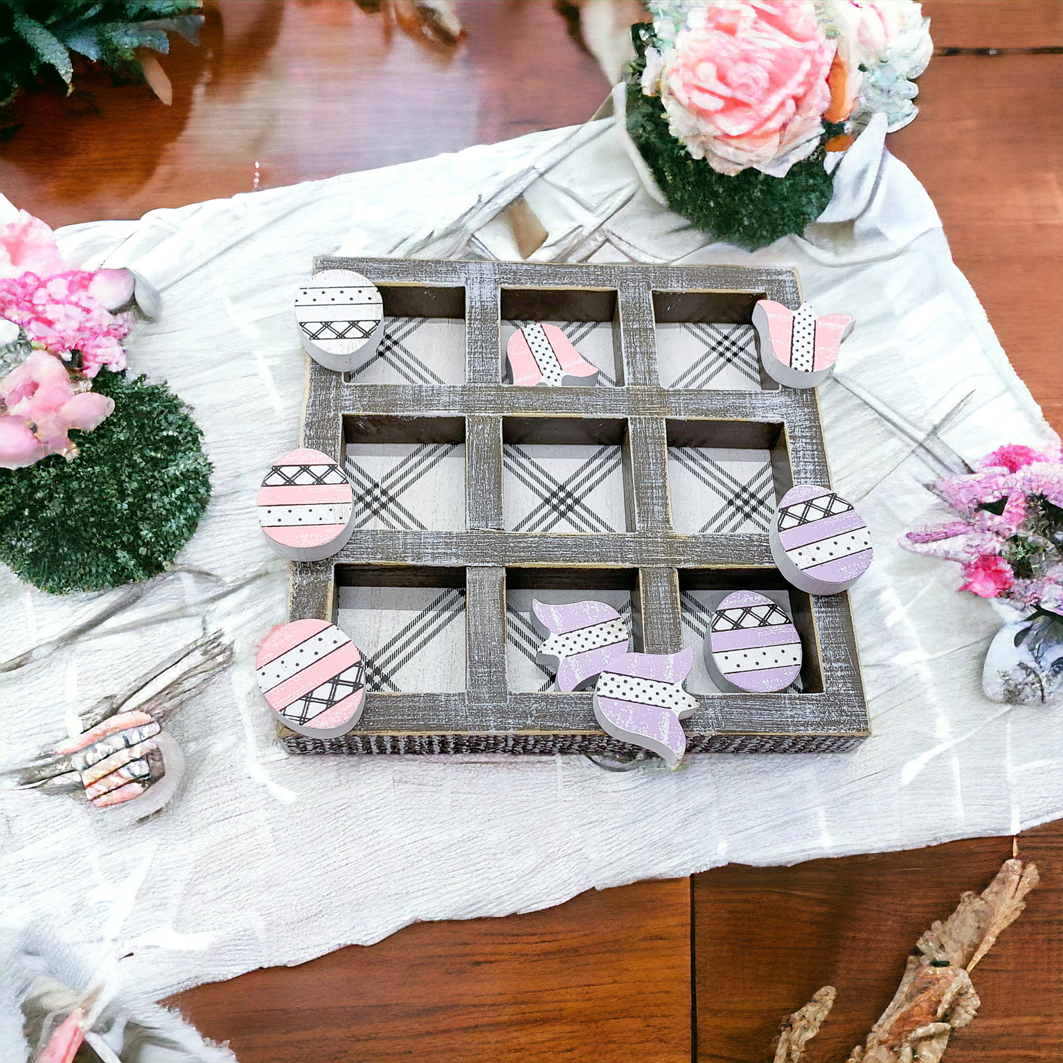 Easter Spring Tic Tac Toe Wooden Game Decor Set Tulip & Egg Pieces - 2 Sizes