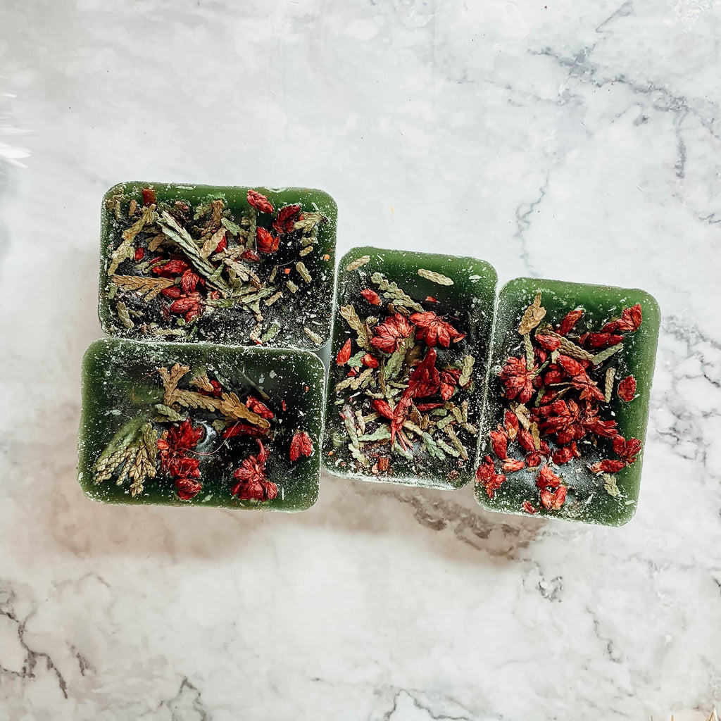 Cedar Berry XL Wax Melts Cranberry Sugar Wood Cabin Winter Scent With Cedar Tip