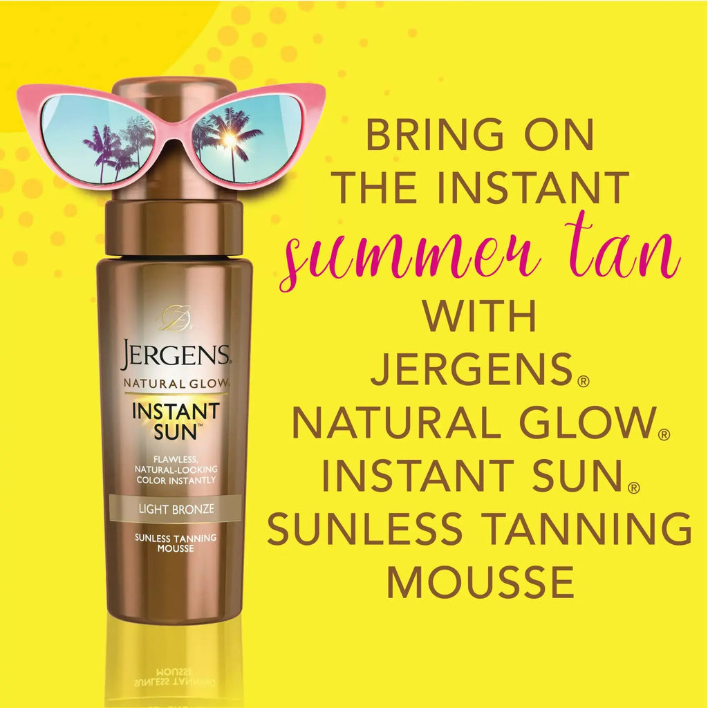 Jergens Natural Glow Instant Self Tanner Mousse, Sunless Tanning Light Bronze Tan