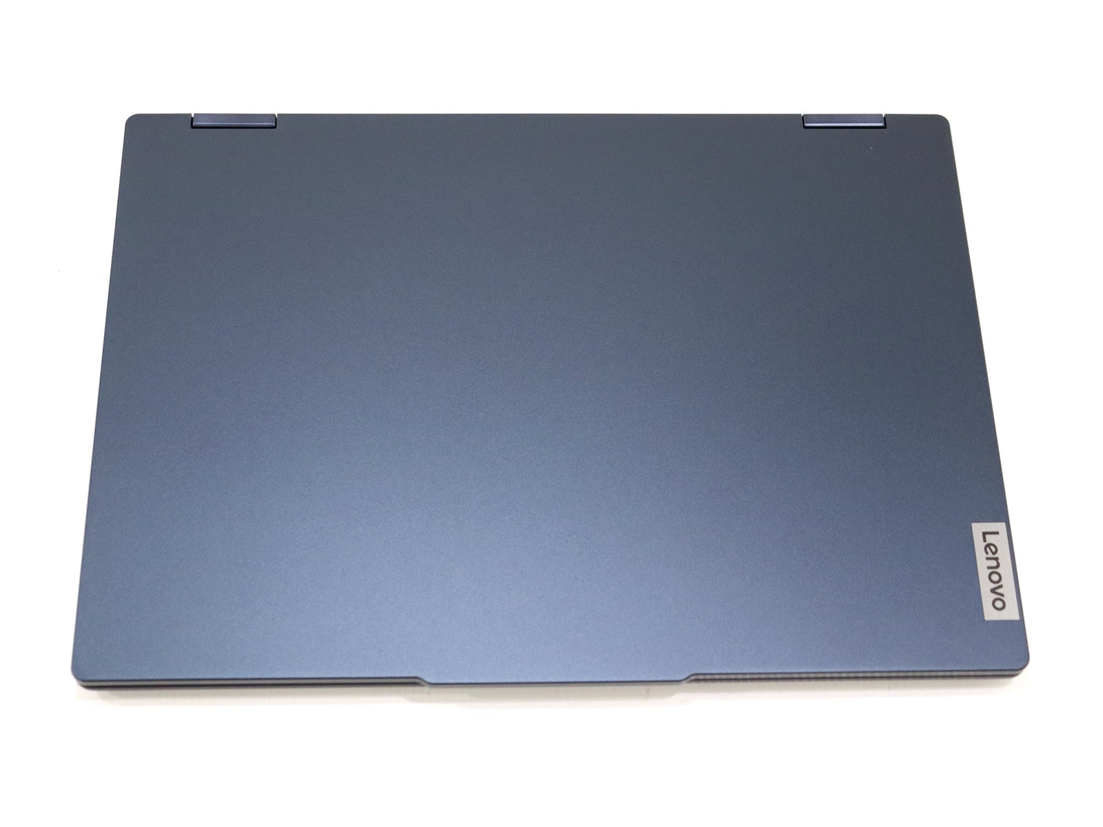 Lenovo 16-inch IdeaPad 5 2-in-1 16IRU9 Touchscreen Laptop i7-1255U 16GB RAM / 1TB SSD