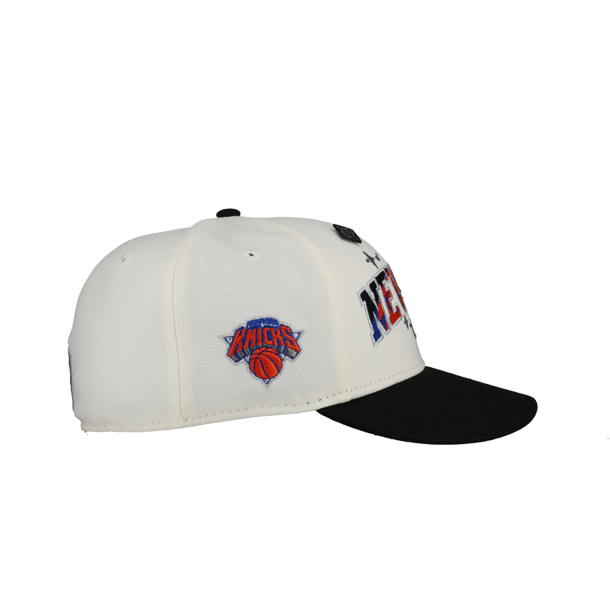 New York Knicks Celestial Chrome Metallic 59Fifty Fitted Hat