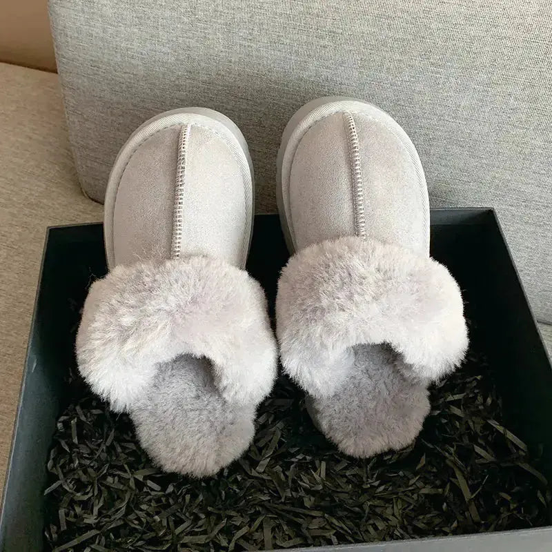 Luxurious Fur Slippers – Ultimate Comfort & Style