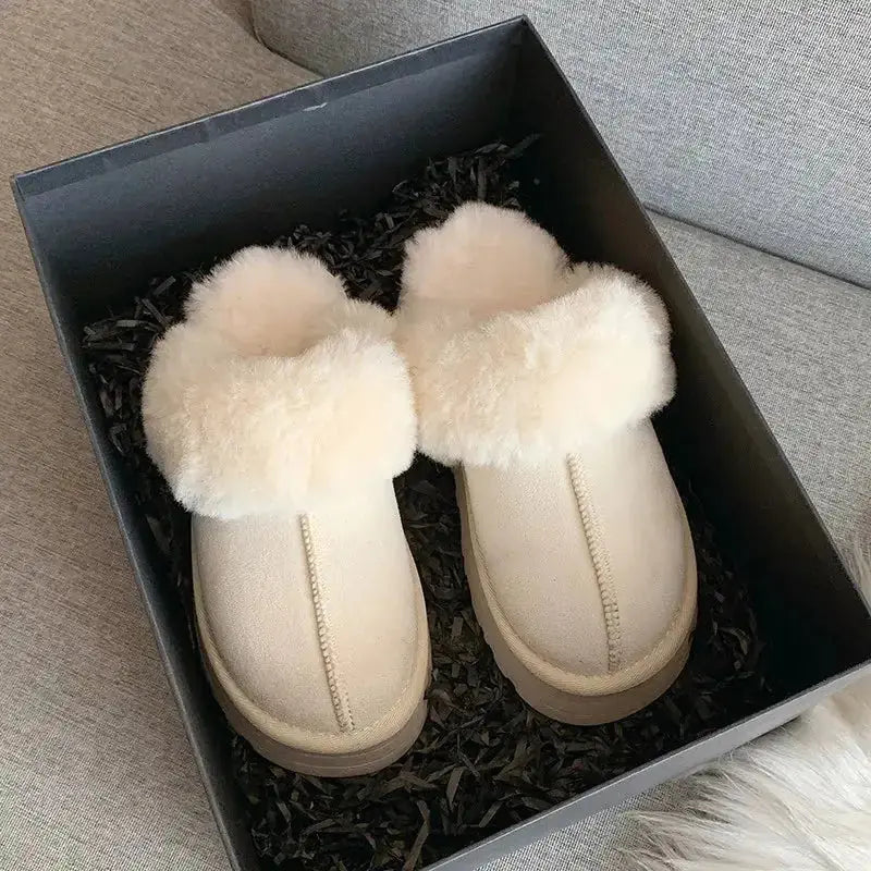 Luxurious Fur Slippers – Ultimate Comfort & Style