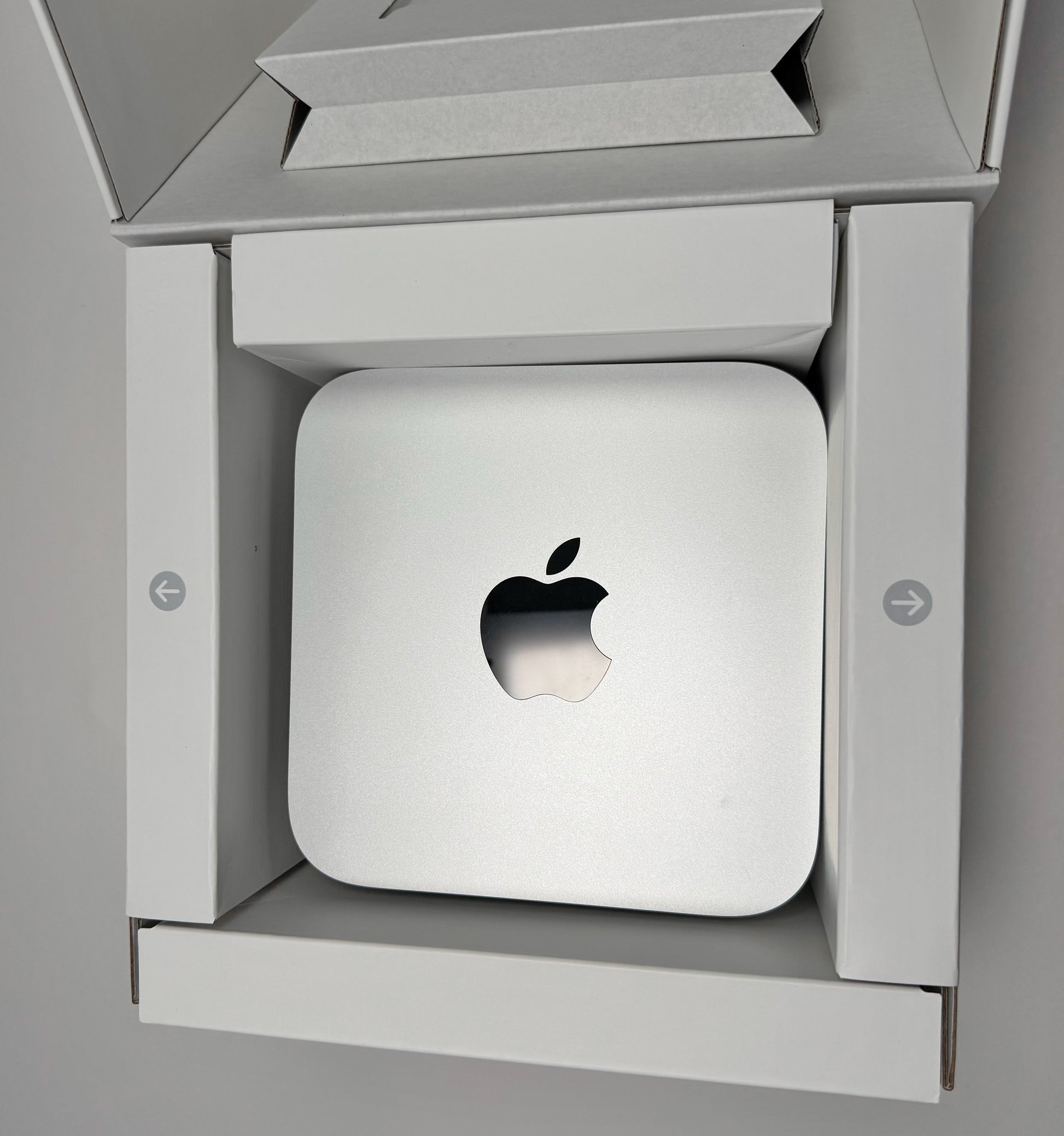 Mac Studio (2022) – Apple M1 Max 24-Core GPU – 64GB RAM 1TB SSD | Brand New