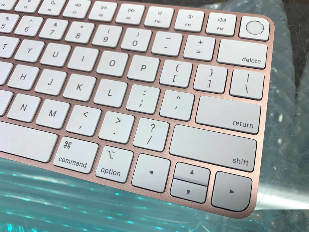 Apple Magic Keyboard (2nd Gen) Touch ID / Pink Compact A2449