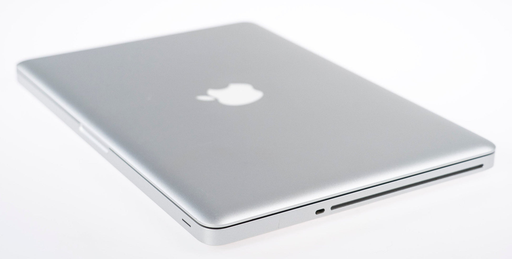 Apple MacBook Pro (15-inch Late 2011) 2.2 GHz intel i7-2675QM 8GB RAM 2TB SSD (Silver)