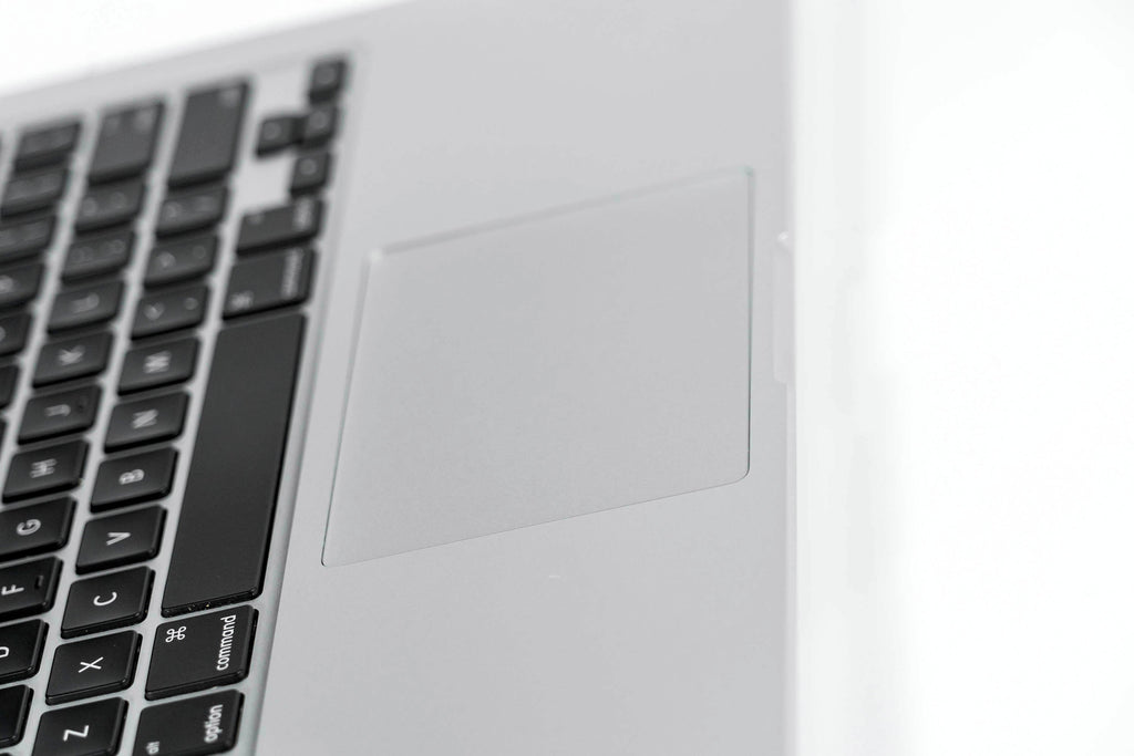 MacBook Pro (2015) 13-inch – Intel Core i7 3.1GHz – Iris Graphics 6100