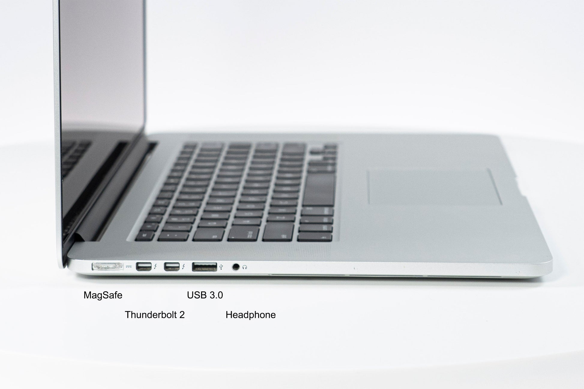 MacBook Pro (2015) 15-inch – Intel Core i7 2.5GHz – AMD Radeon R9 M370X