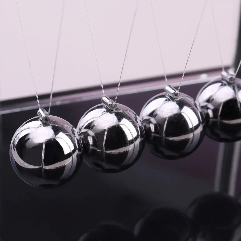 Newton's Pendulum Desk Toy