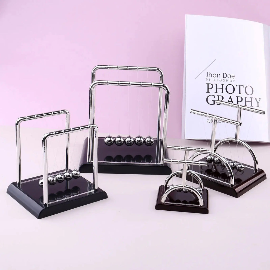 Newton's Pendulum Desk Toy