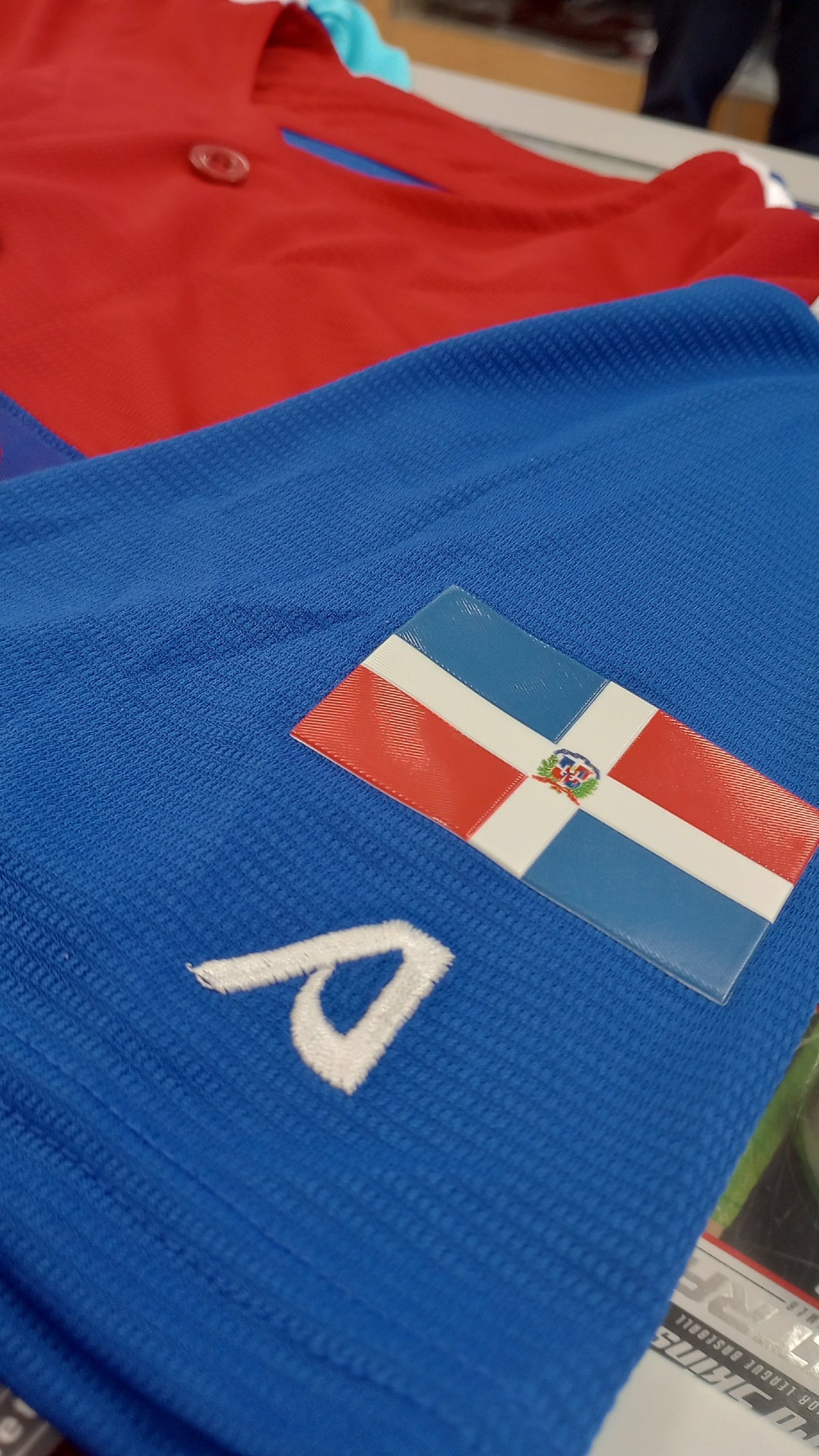 Men's Serie del Caribe 2024 Dominicana Official Jersey - Red / Royal