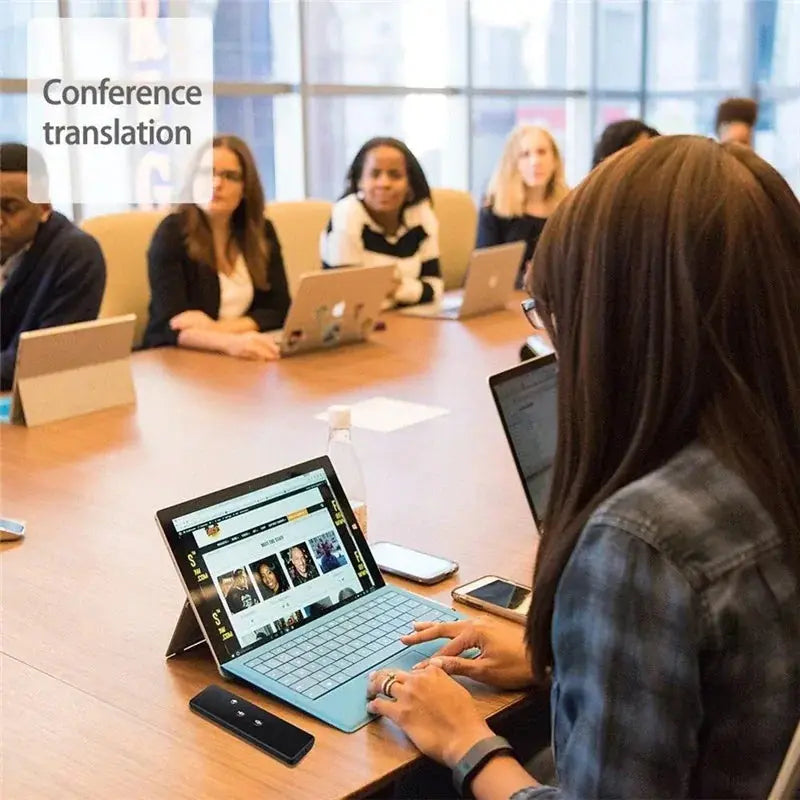 Portable Voice Translator – Your Essential Travel Companion