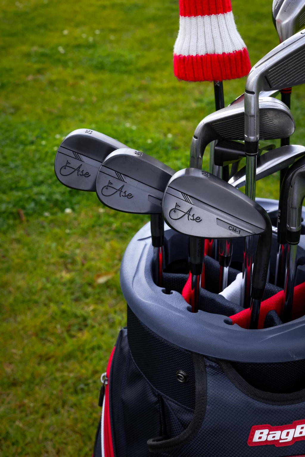 Ase BLACKOUT 3-Piece Wedge Set (52,56,60)